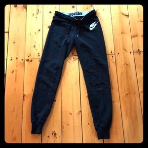 Nike joggers